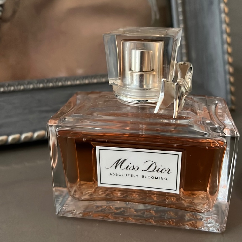 Miss Dior Almost full !!! ❤️ 💝 absolutely blooming